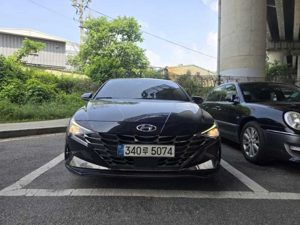 HYUNDAI Avante 2021 Negro - Importación desde Corea - HF Imports Iquique - Foto 1