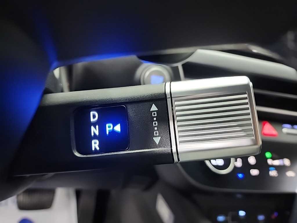 HYUNDAI Sonata - Vista 8