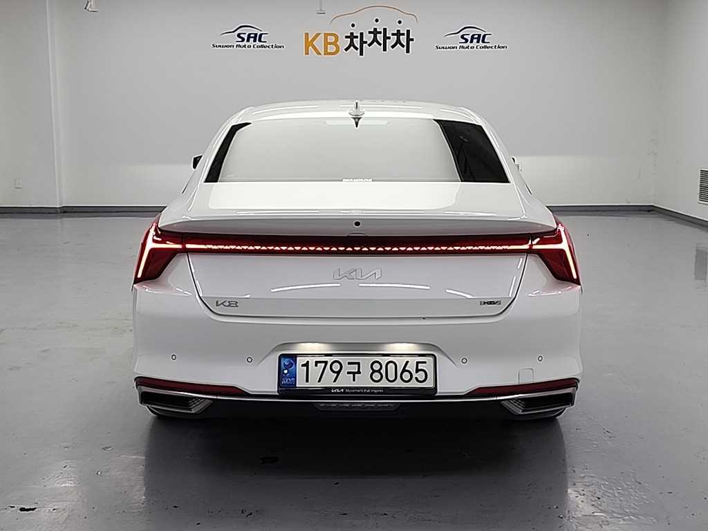 KIA K8 - Vista 4