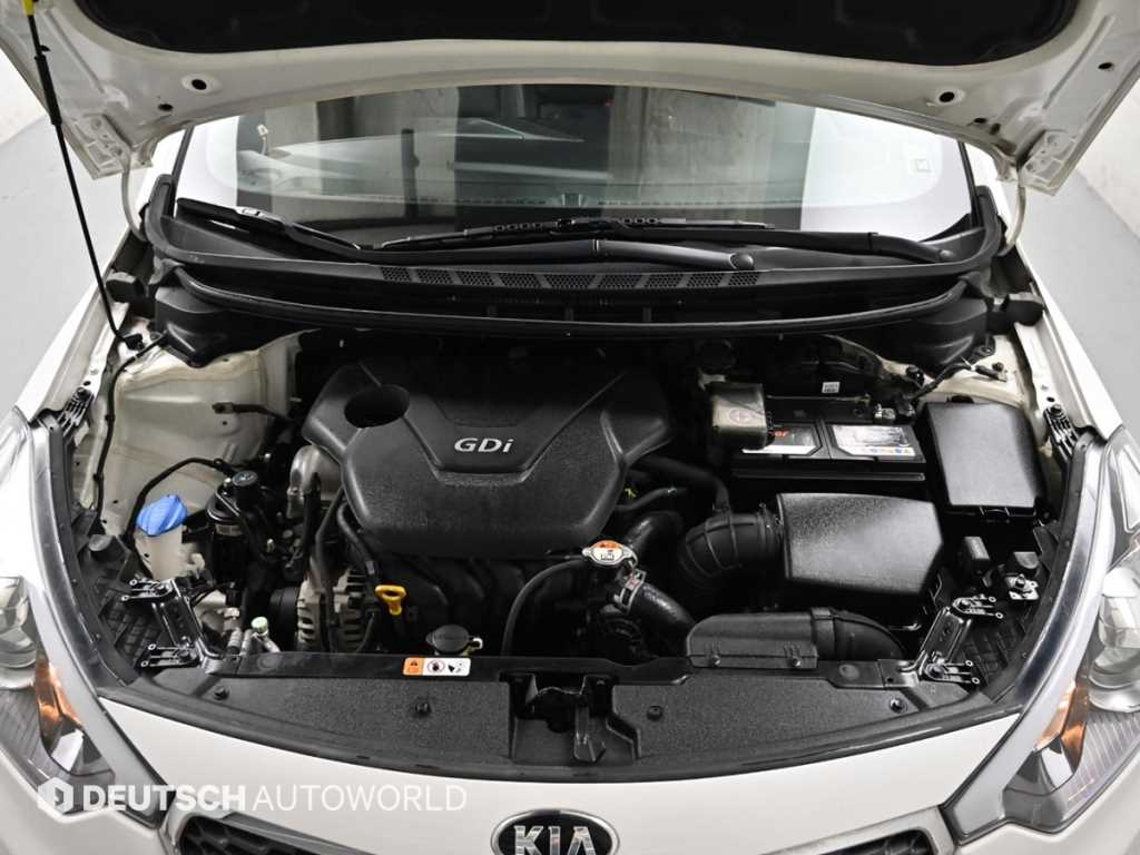 KIA K3 - Vista 6