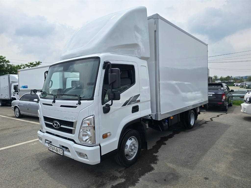 medium and large cargo truck 2026 Blanco - Importación desde Corea - HF Imports Iquique - Foto 1
