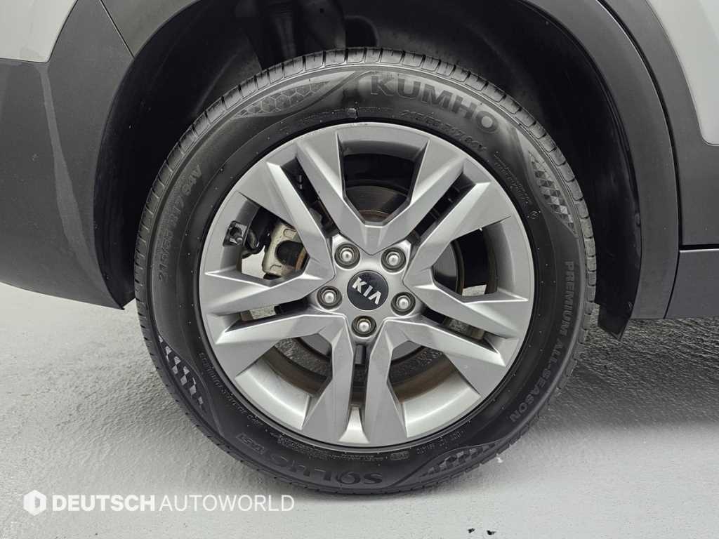 KIA Seltos - Vista 5