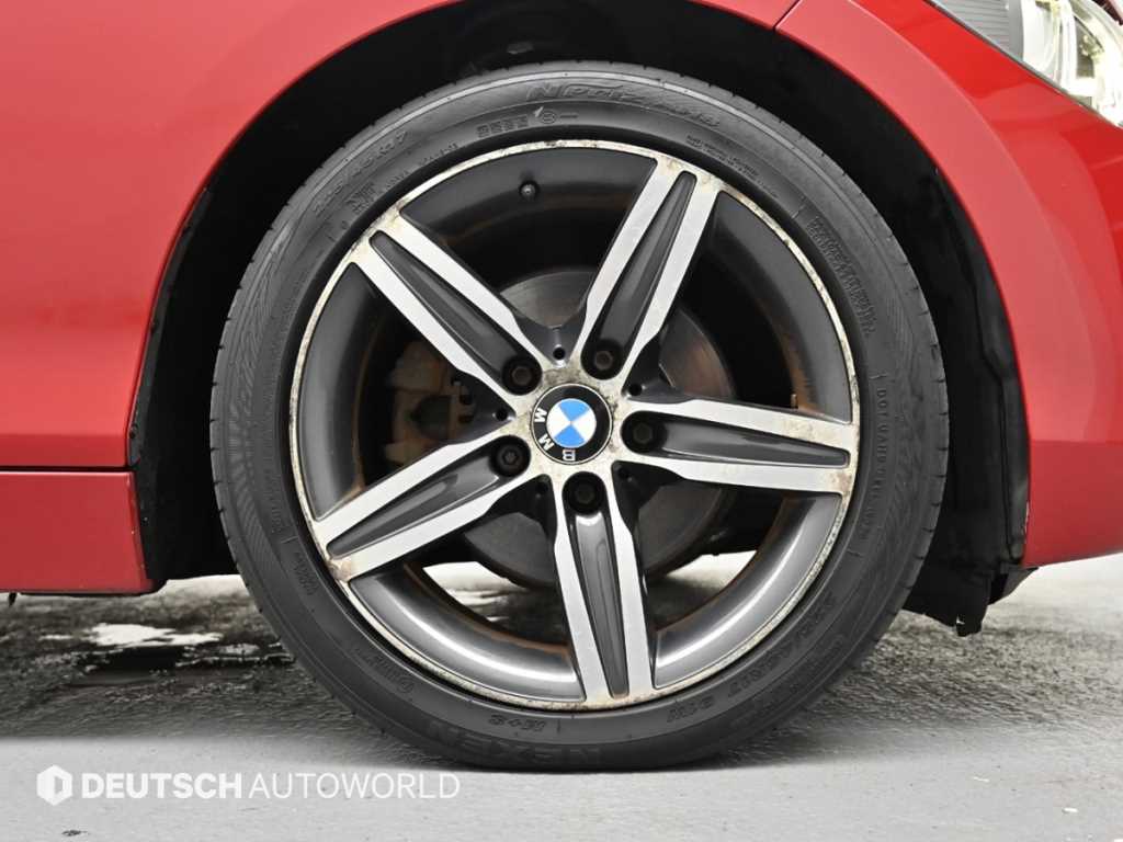 BMW 1 series - Vista 5