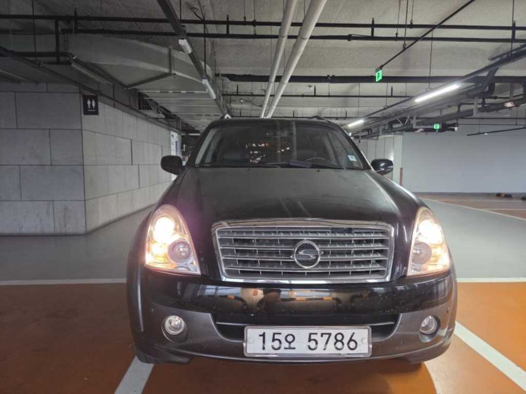Ssangyong Rexton - Vista 2