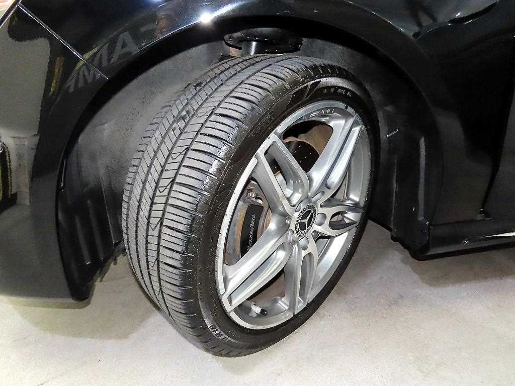 Mercedes Benz CLA Class 2018 Negro - Importación desde Corea - HF Imports Iquique - Foto 20