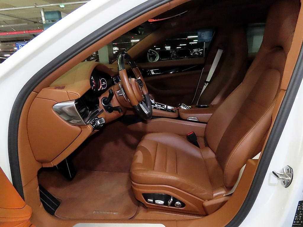 Porsche Panamera - Vista 6