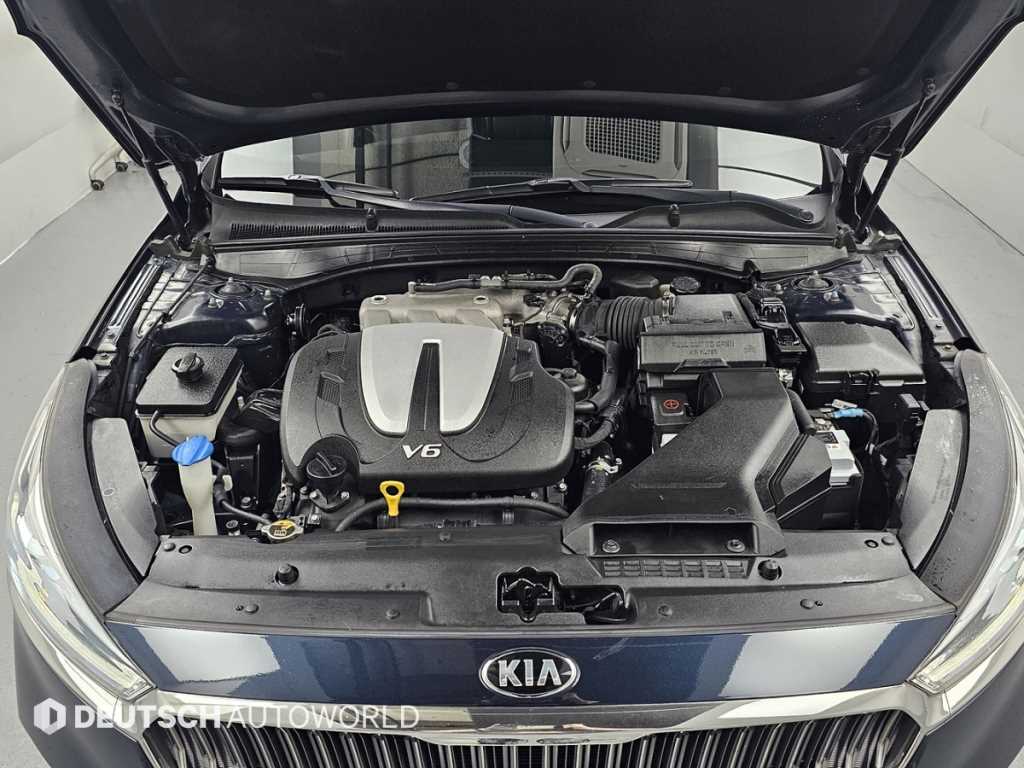 KIA K7 - Vista 6