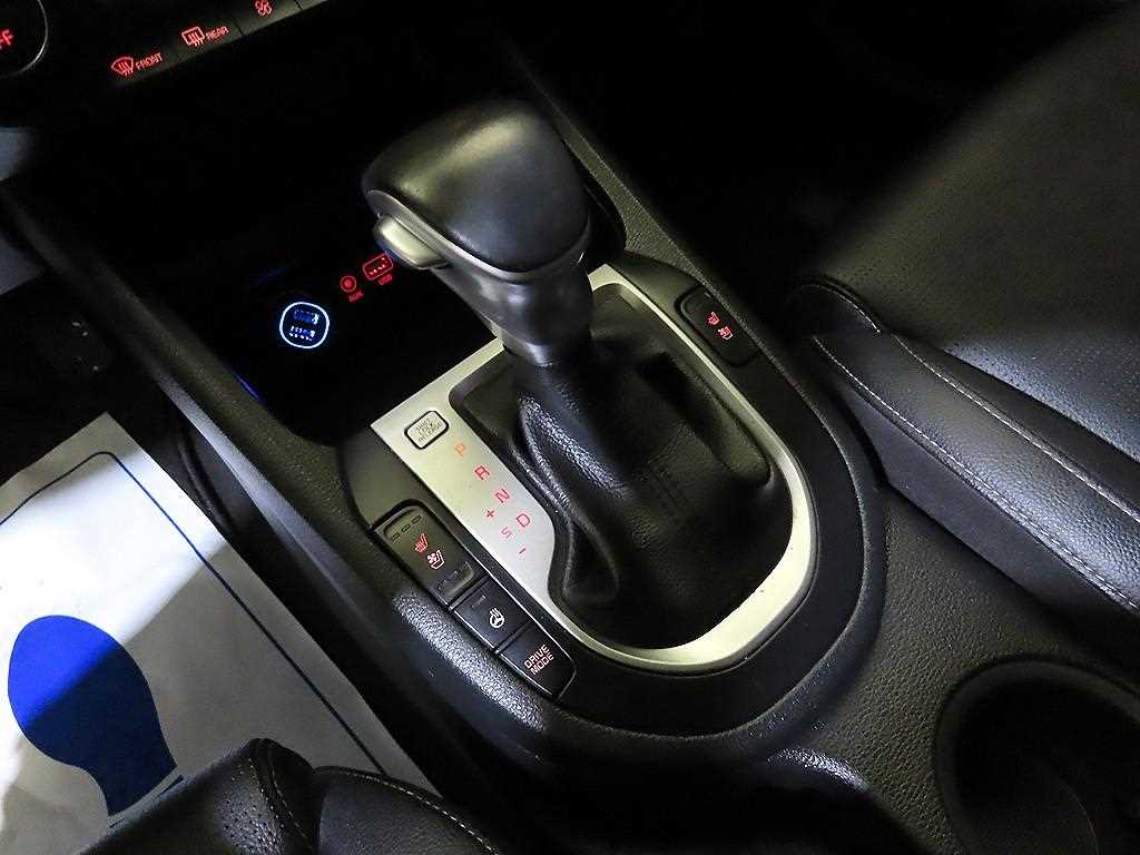 KIA K3 - Vista 12