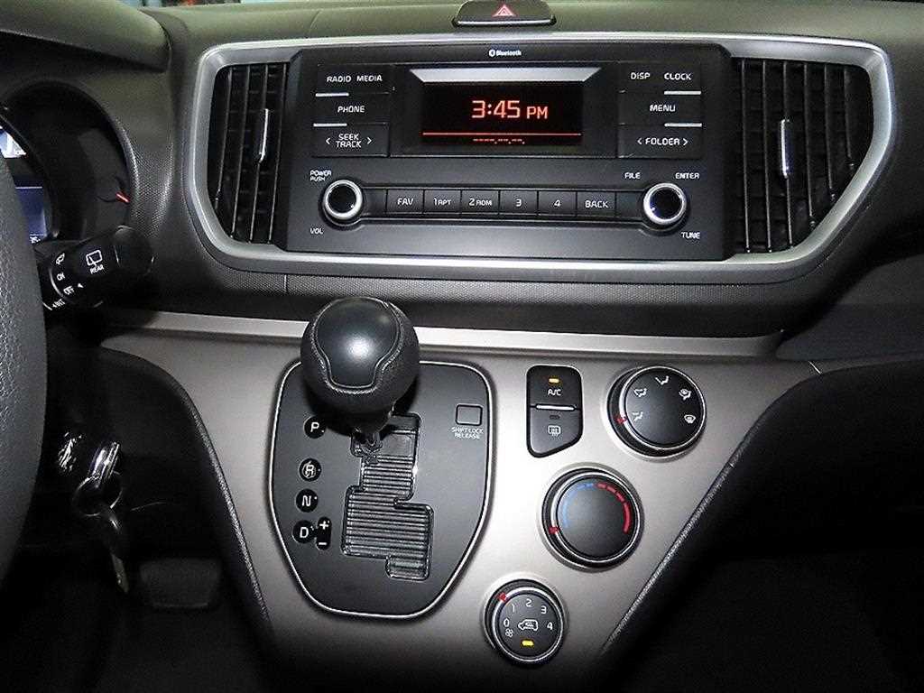 KIA Ray - Vista 11