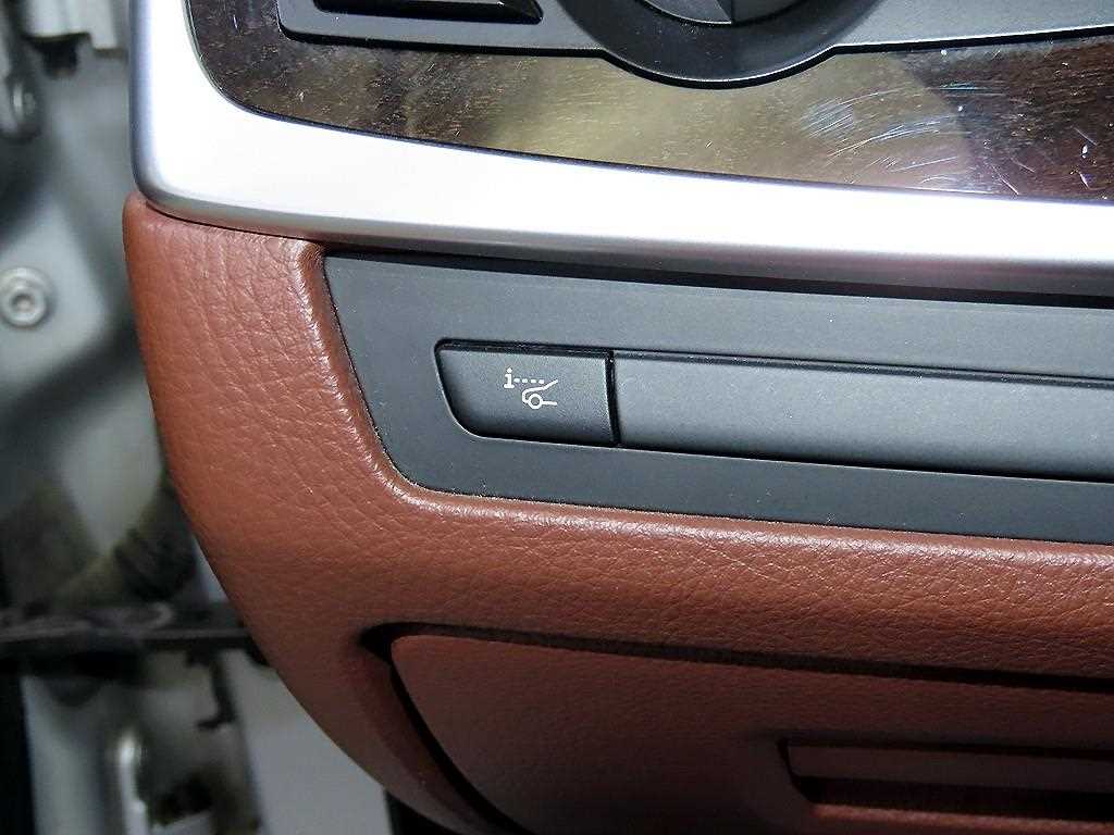 BMW 5 Series 2015 Plateado - Importación desde Corea - HF Imports Iquique - Foto 14