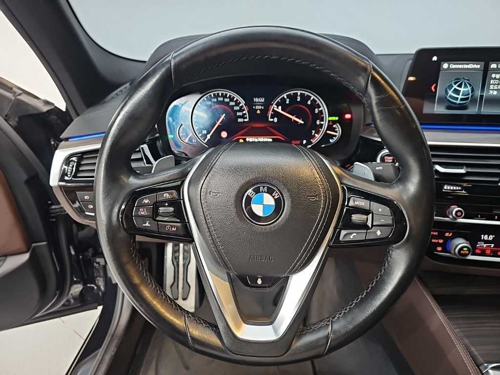 BMW 5 Series - Vista 9