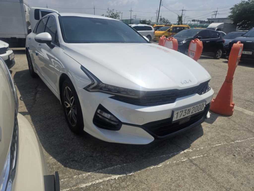 KIA K5 - Vista 3