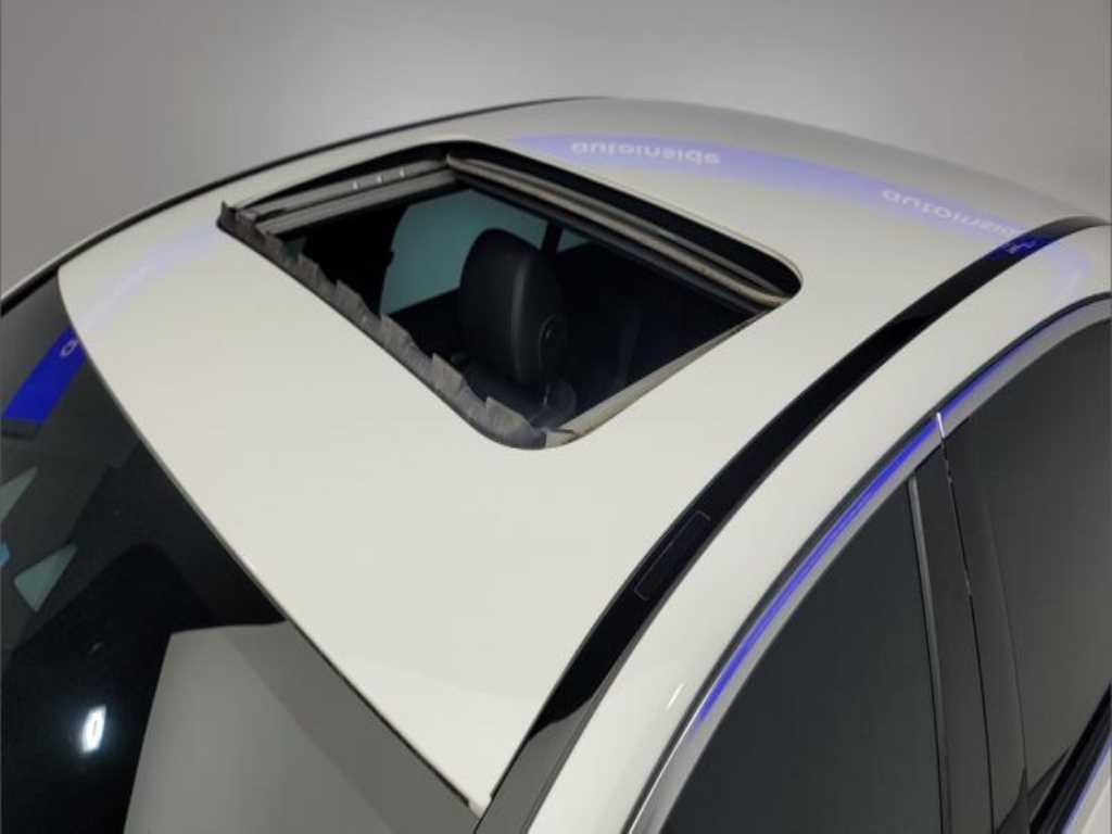 Mercedes Benz E class - Vista 11