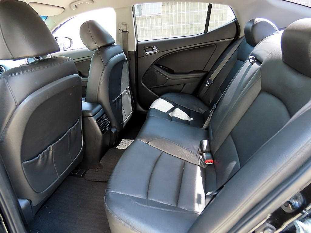 KIA K5 - Vista 6
