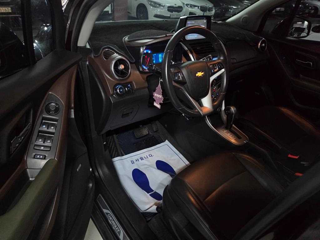 Chevrolet Trax - Vista 9