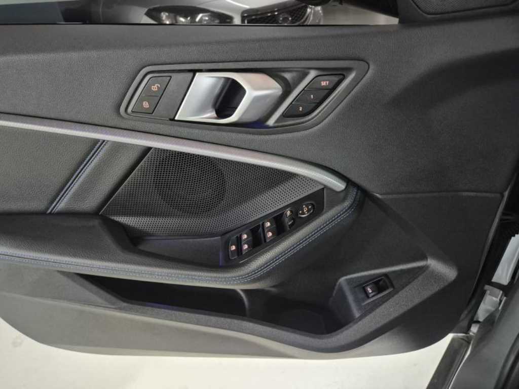 BMW 1 series - Vista 10
