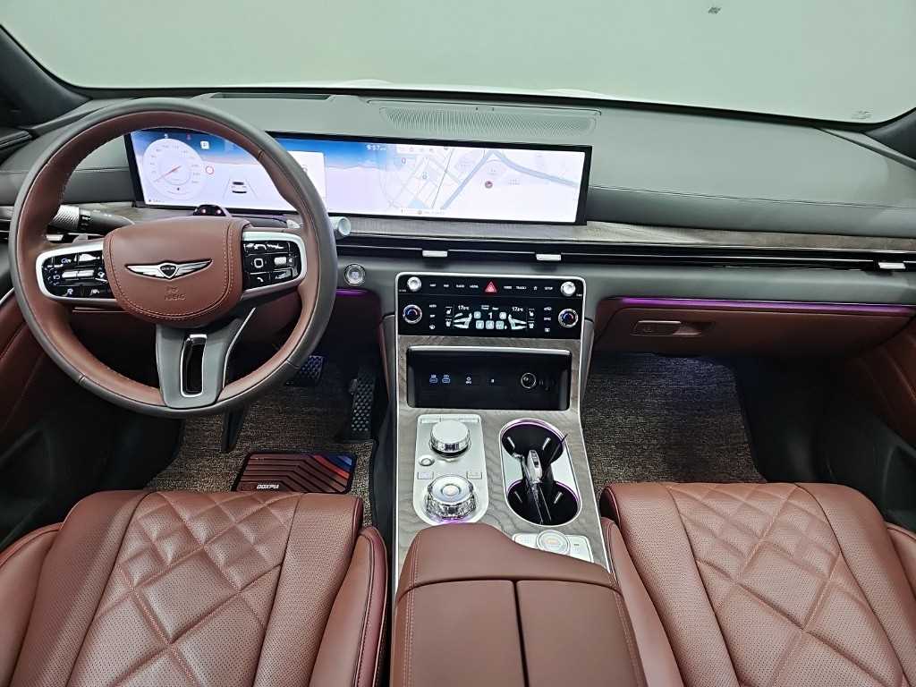 Genesis GV80 - Vista 7