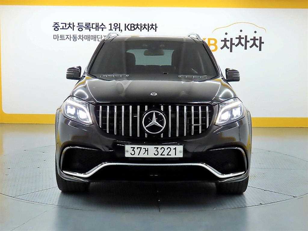 Mercedes Benz GLS Class - Vista 2