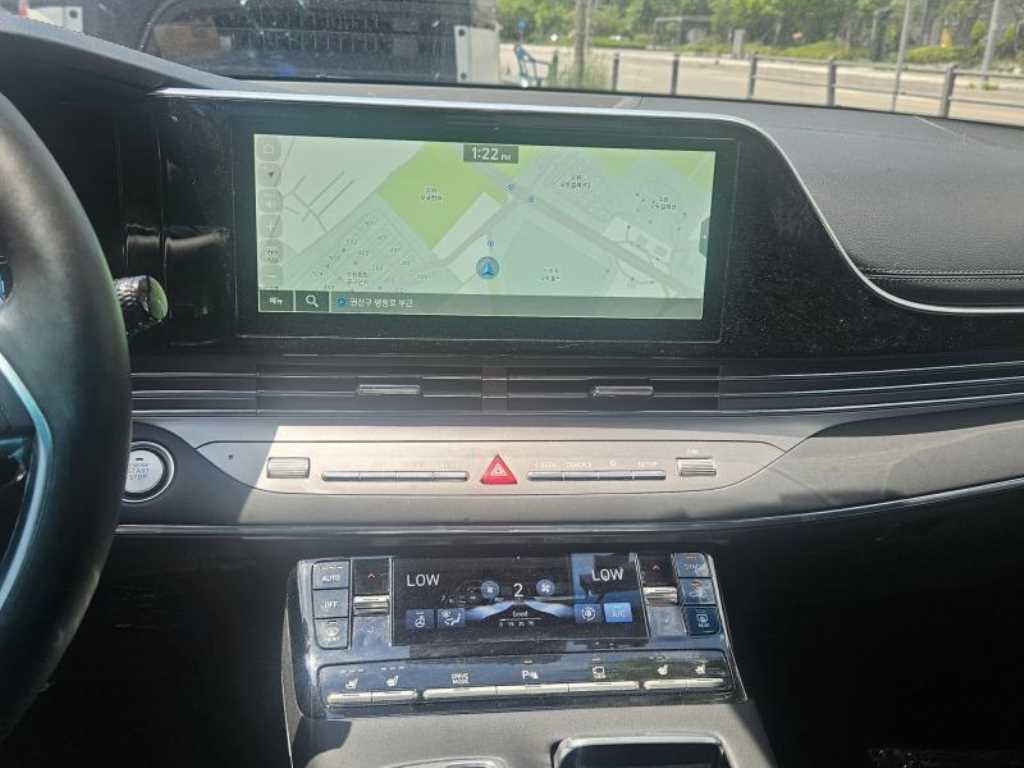 HYUNDAI Grandeur - Vista 9
