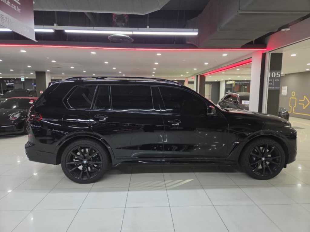 BMW X7 - Vista 2