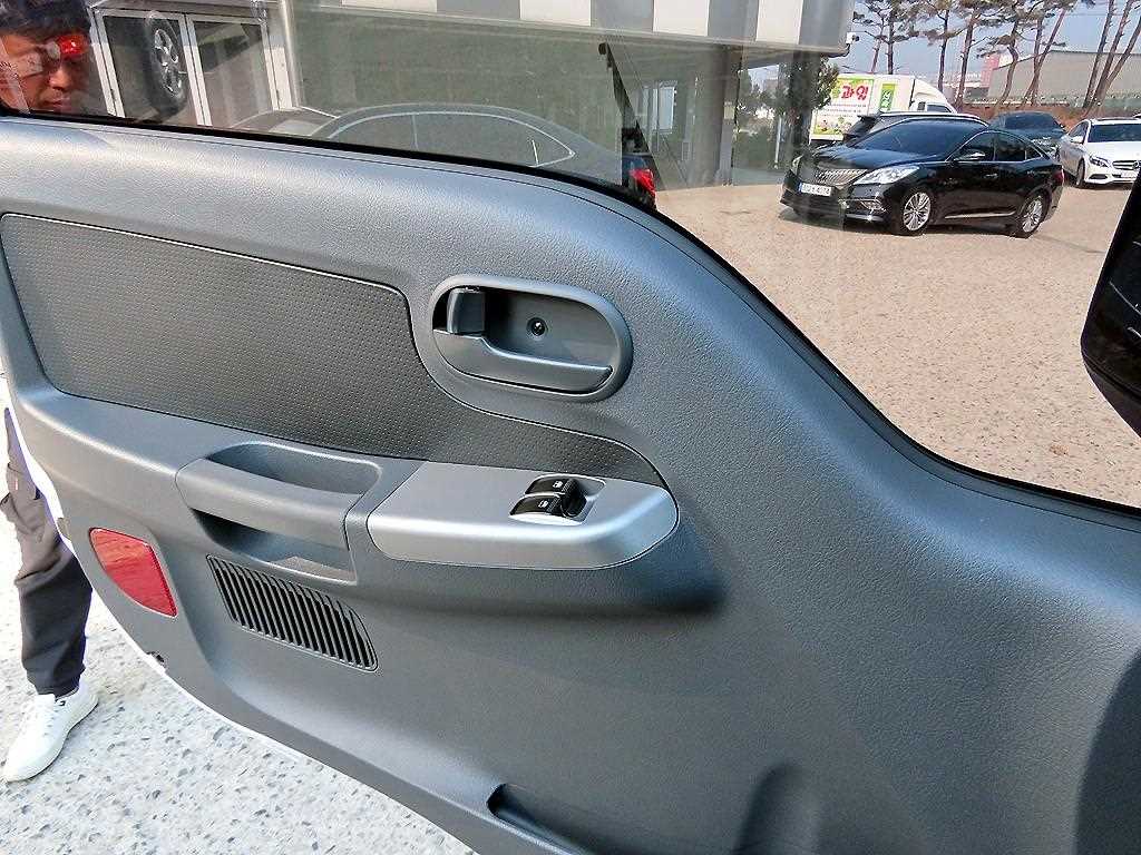 Small Truck Normal Box(High Deck) - Vista 12