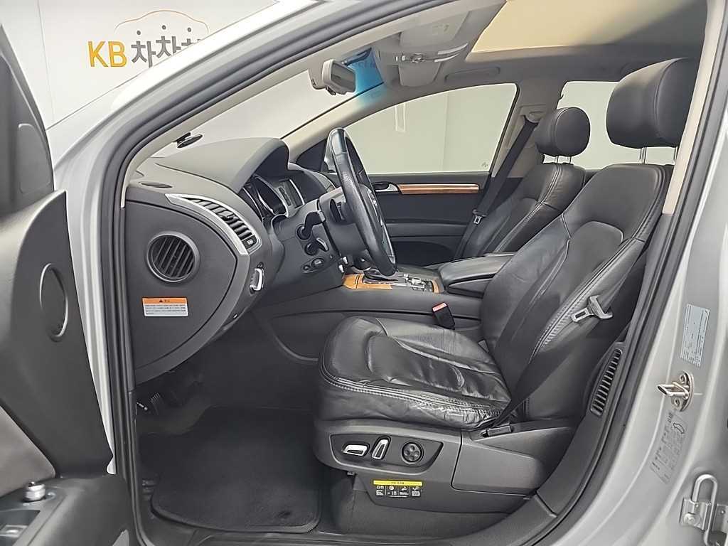 Audi Q7 - Vista 11