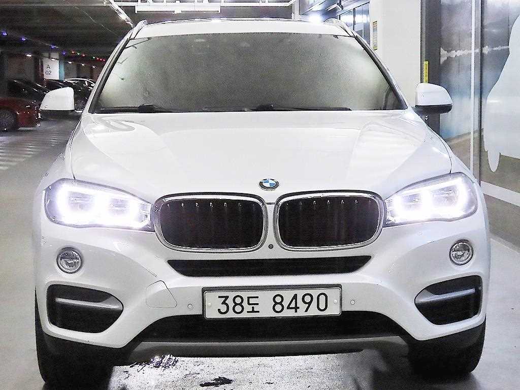 BMW X6 - Vista 2