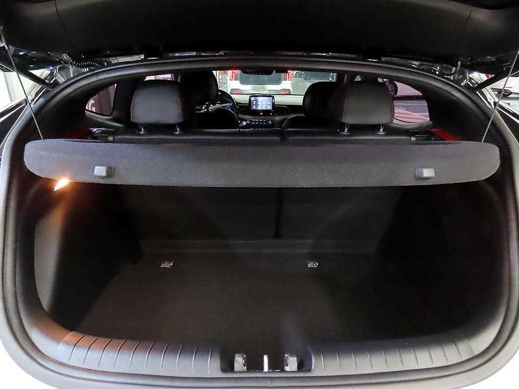 HYUNDAI Veloster 2018 Blanco - Importación desde Corea - HF Imports Iquique - Foto 17