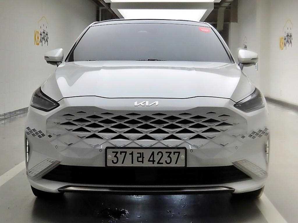 KIA K8 - Vista 2