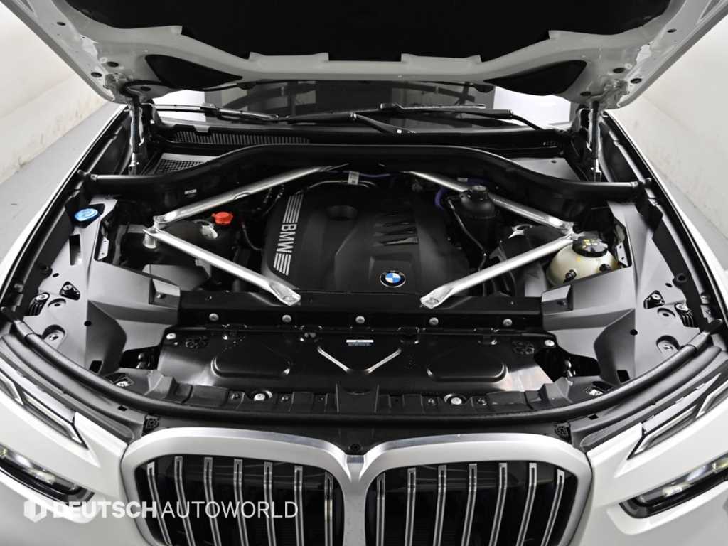 BMW X7 - Vista 6