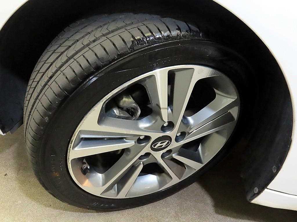 HYUNDAI Avante 2017 Blanco - Importación desde Corea - HF Imports Iquique - Foto 20