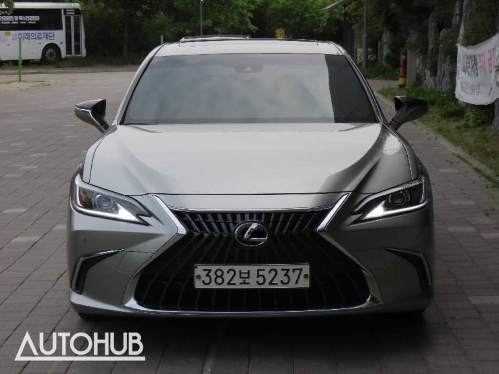 Lexus ES 2023 Gris - Importación desde Corea - HF Imports Iquique - Foto 1