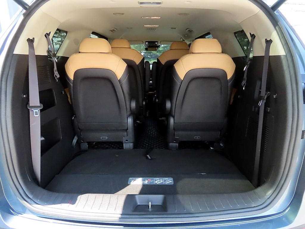 KIA Carnival 2023 Azul - Importación desde Corea - HF Imports Iquique - Foto 17