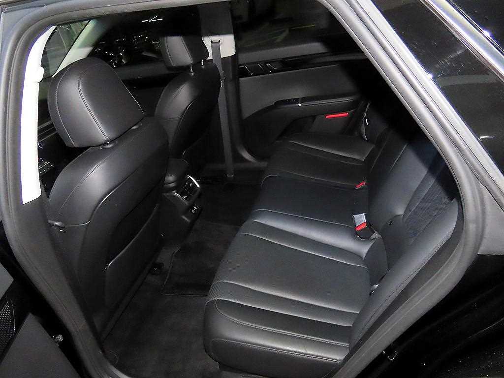 HYUNDAI Grandeur - Vista 7