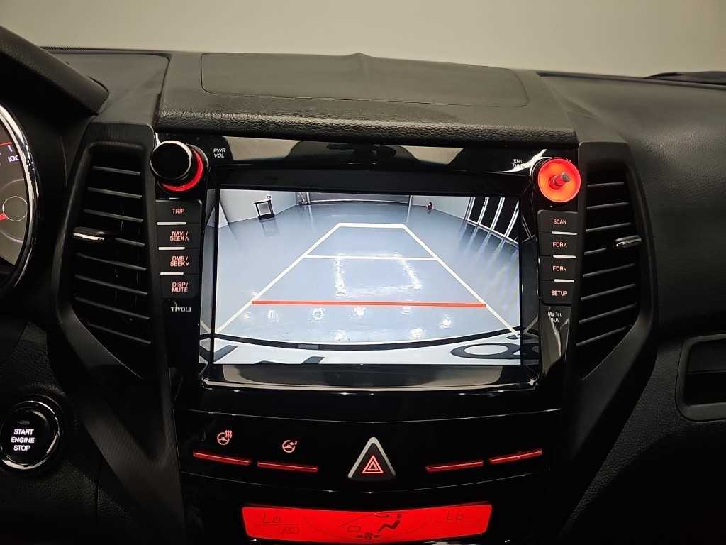 Ssangyong Tivoli 2019 Blanco - Importación desde Corea - HF Imports Iquique - Foto 15