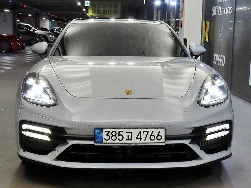 Porsche Panamera - Vista 2