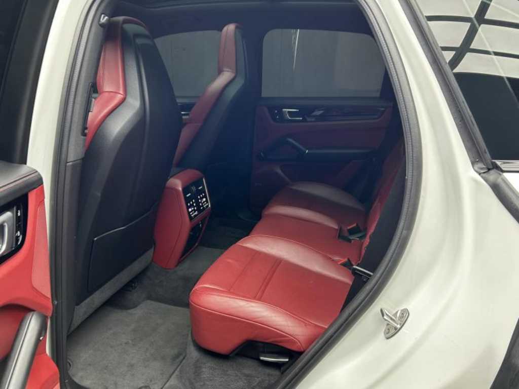 Porsche Cayenne - Vista 6