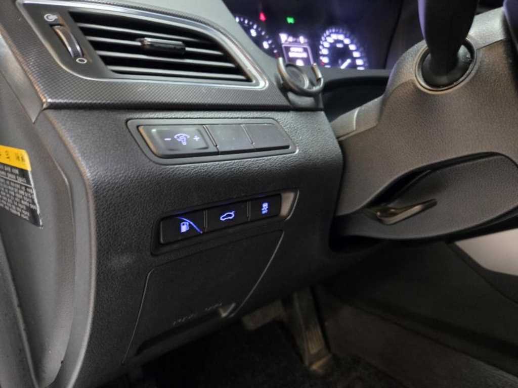 HYUNDAI Sonata - Vista 5