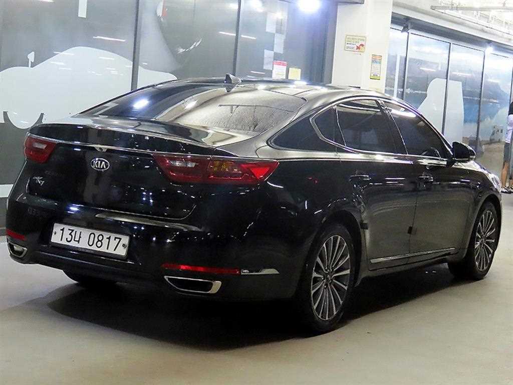 KIA K7 - Vista 4