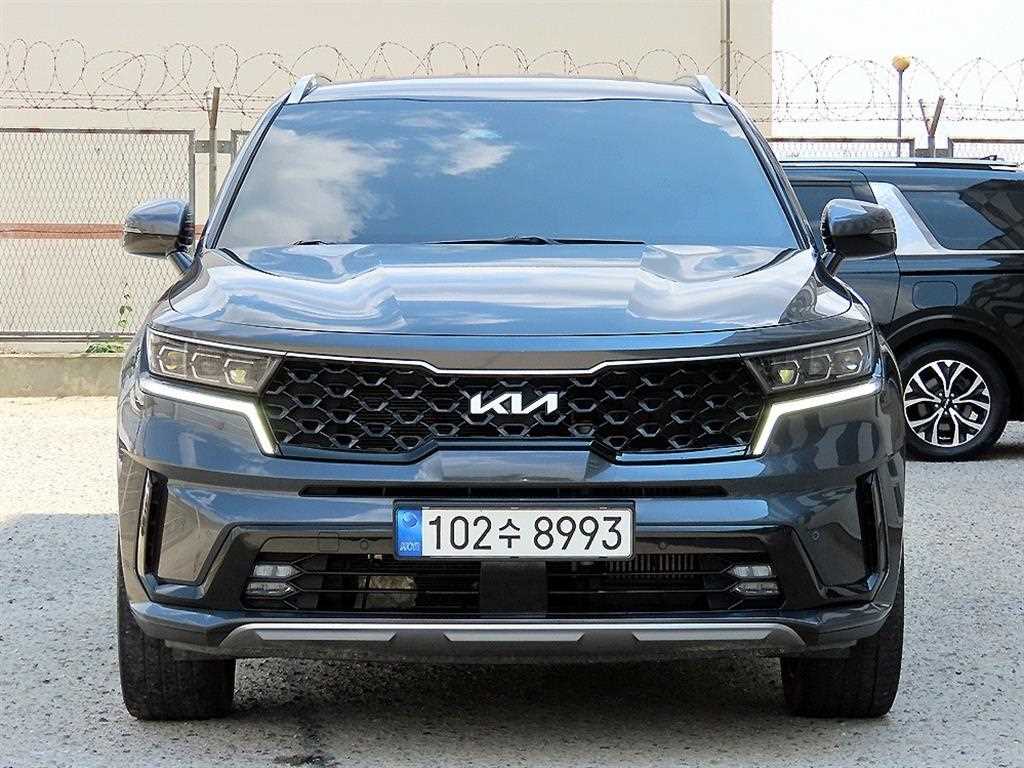 KIA Sorento 2023 Gris - Importación desde Corea - HF Imports Iquique - Foto 1
