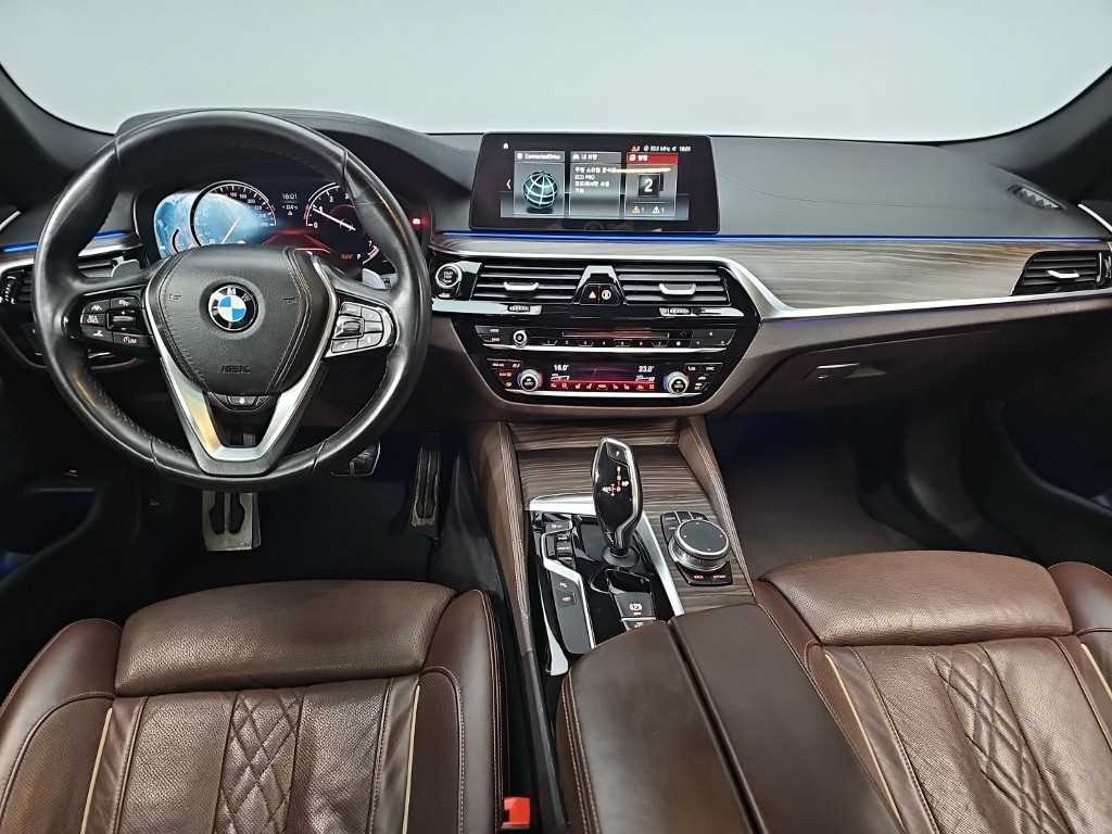 BMW 5 Series - Vista 7