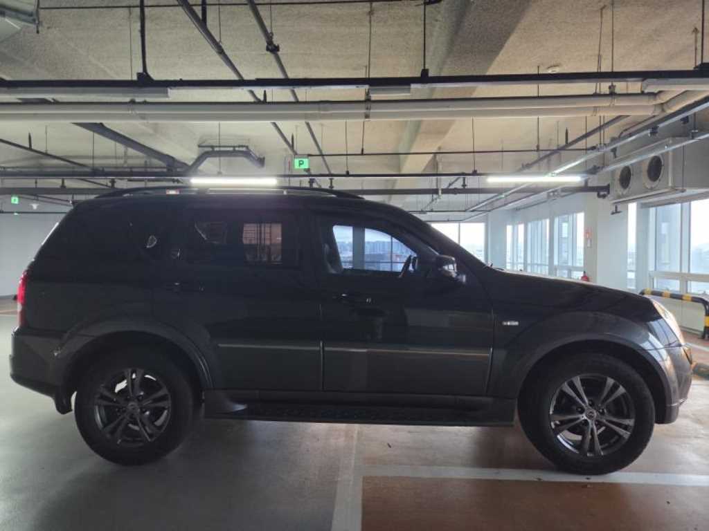 Ssangyong Rexton - Vista 6
