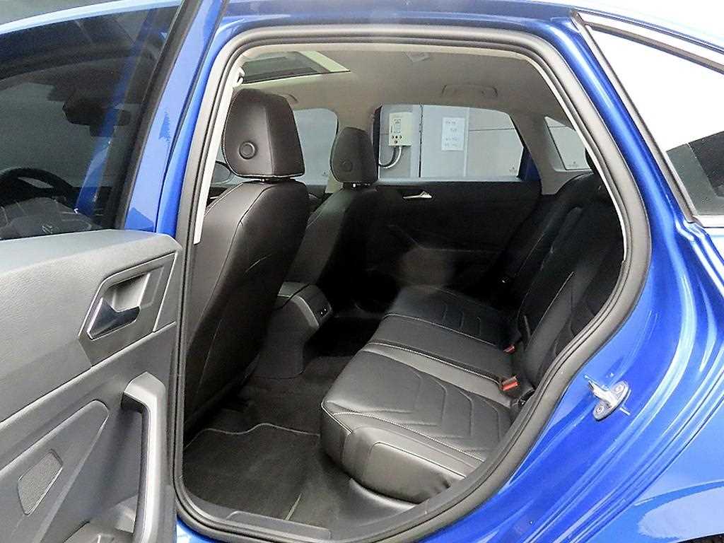 Volkswagen Jetta - Vista 6