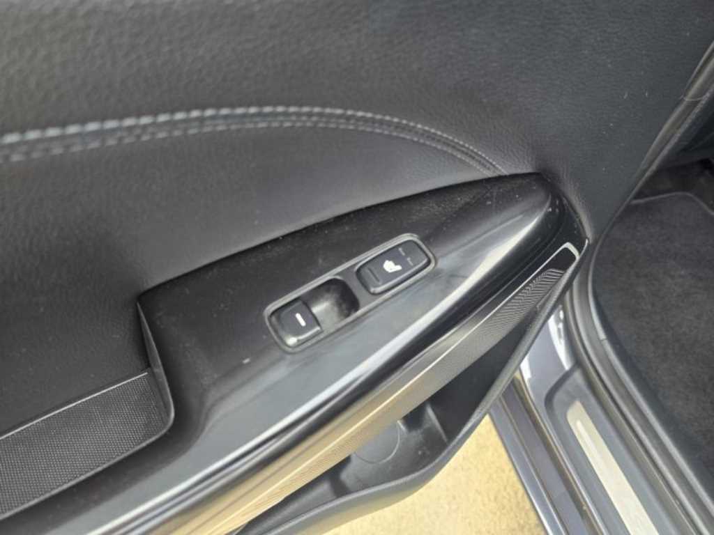 KIA K7 - Vista 11
