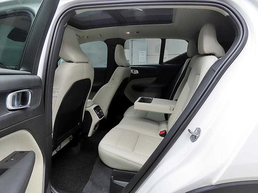 Volvo XC40 - Vista 6