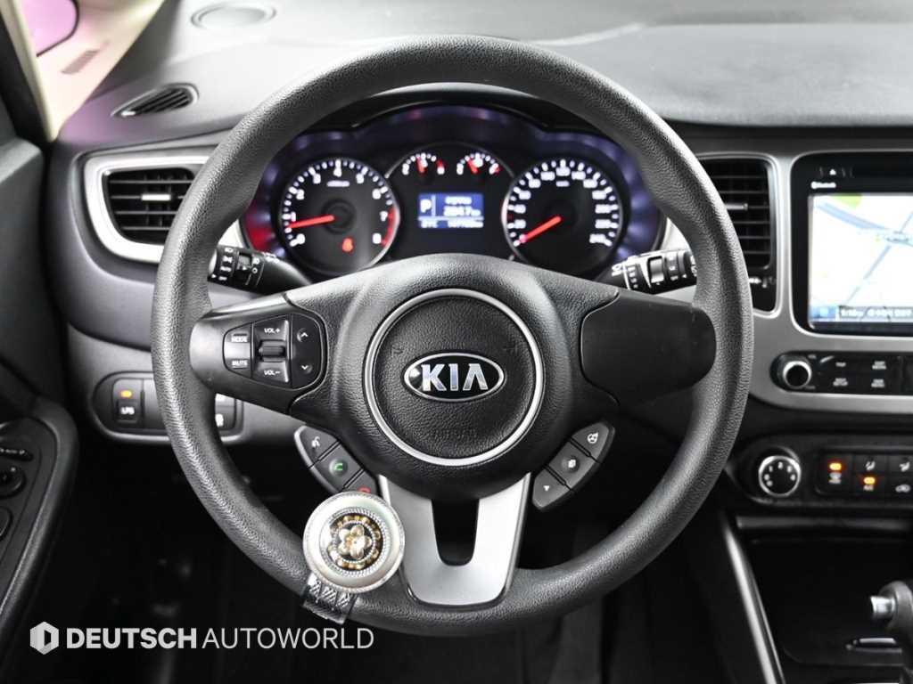 KIA Carens 2016 Blanco - Importación desde Corea - HF Imports Iquique - Foto 13