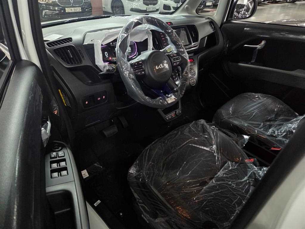 KIA Ray - Vista 9
