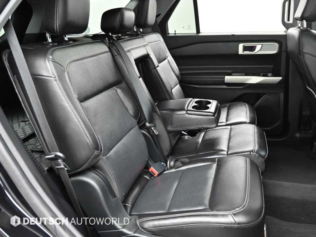 Ford Explorer - Vista 12