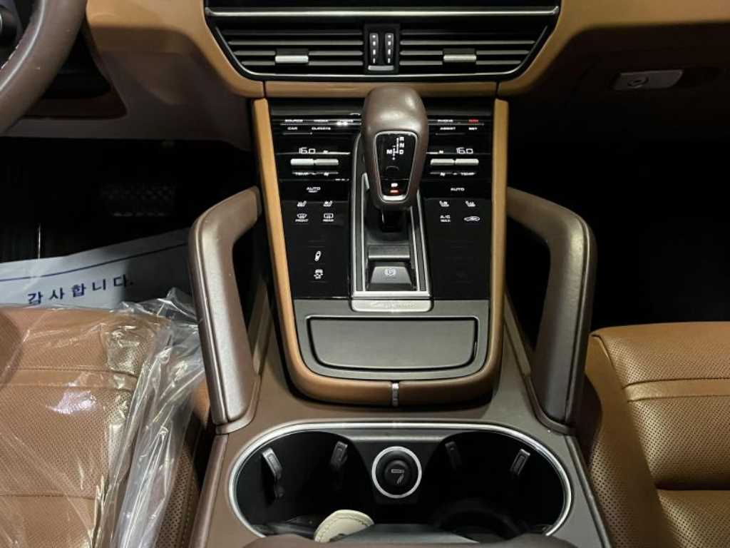 Porsche Cayenne - Vista 11