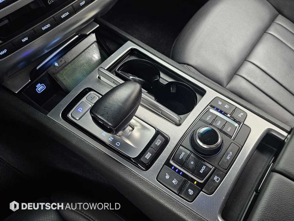 Genesis G80 - Vista 9